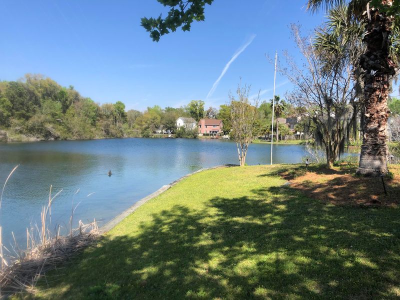 1385 Woodlock Rd, Mount Pleasant, SC 29464