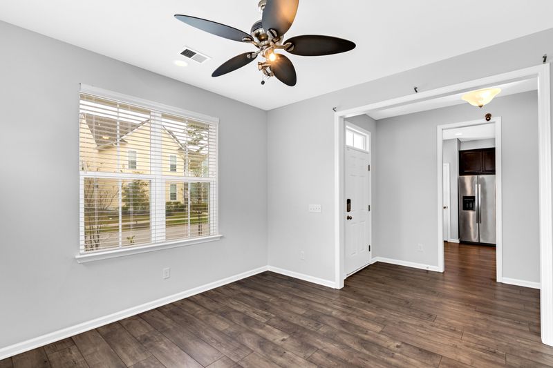 1836 Gammon St, Charleston, SC 29414