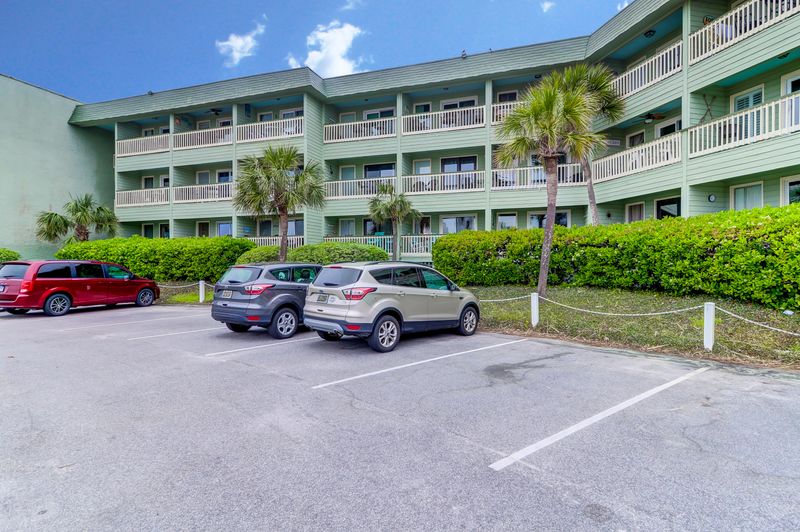1300 Ocean Blvd #239, Isle Of Palms, SC 29451
