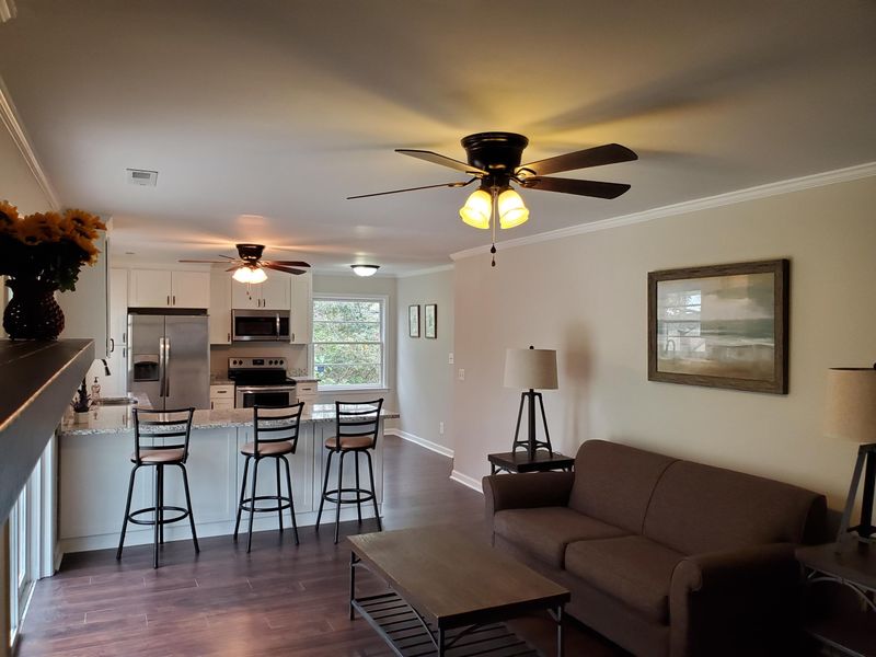 1300 Camerton St, Charleston, SC 29407