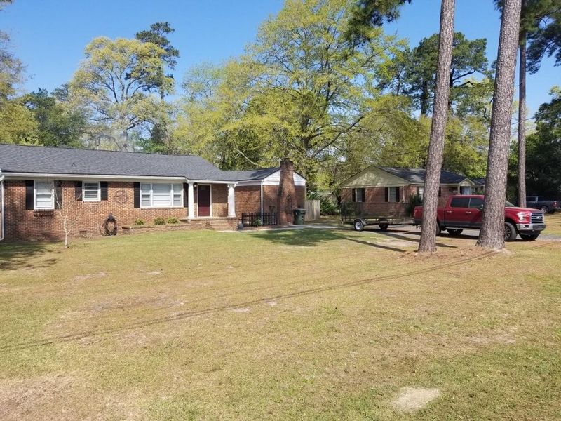 1430 Bacons Bridge Rd, Summerville, SC 29485
