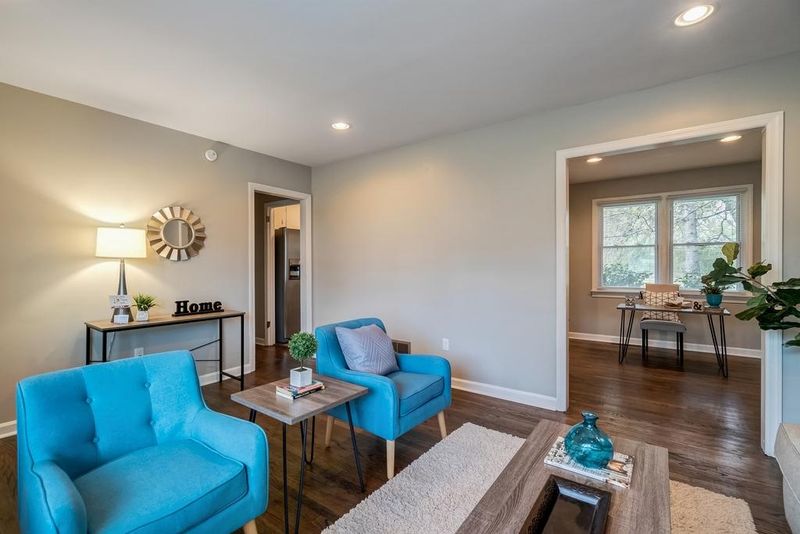 6310 Murray Dr, Hanahan, SC 29410