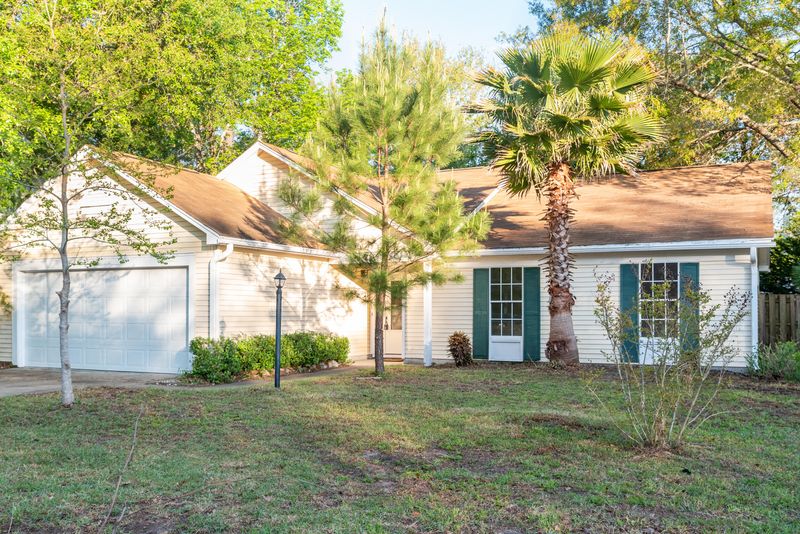 2095 Presidio Dr, Mount Pleasant, SC 29466