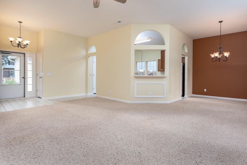 2095 Presidio Dr, Mount Pleasant, SC 29466