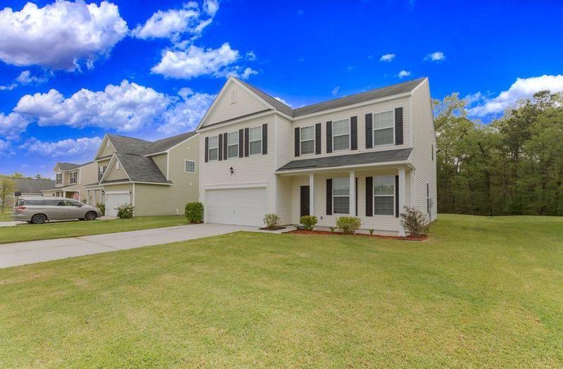 207 Post Oak Ct, Moncks Corner, SC 29461