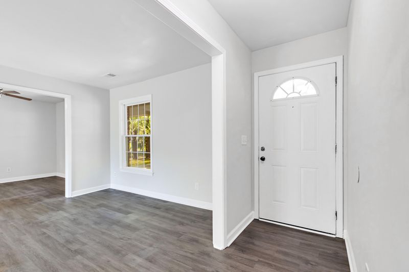 108 Pointer Dr, Summerville, SC 29485