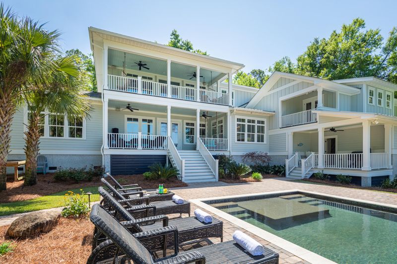 496 Yellow House Pl, Charleston, SC 29492