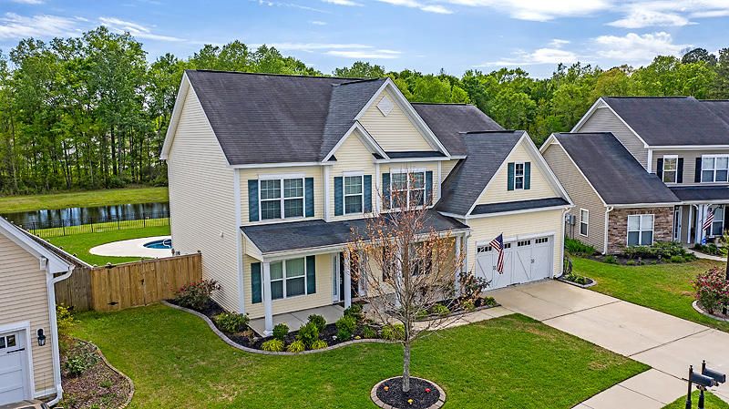 525 Chaff Ln, Moncks Corner, SC 29461