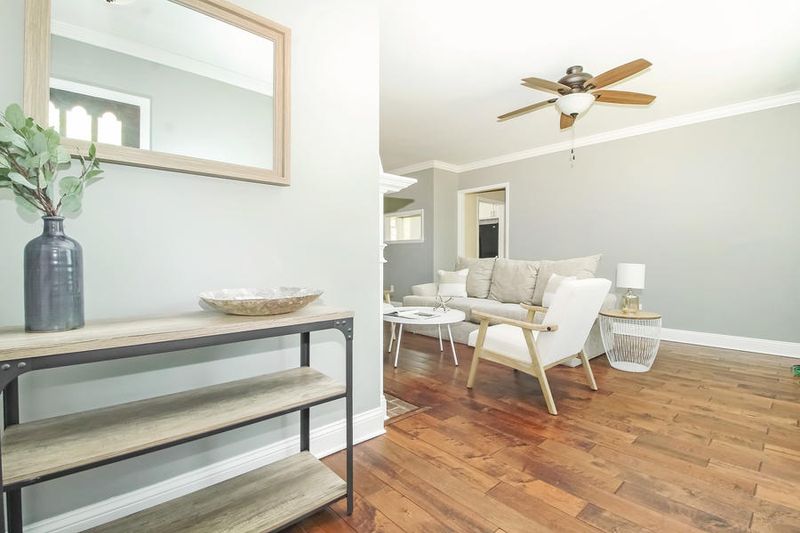 103 Old Country Club Rd, Summerville, SC 29483