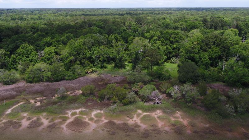 2853 Roseville Rd, Wadmalaw Island, SC 29487