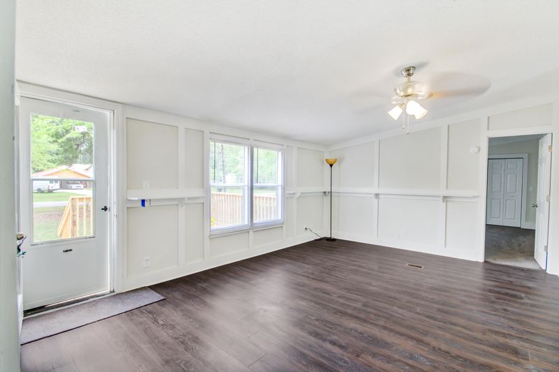 204 St Germain Dr, Summerville, SC 29483