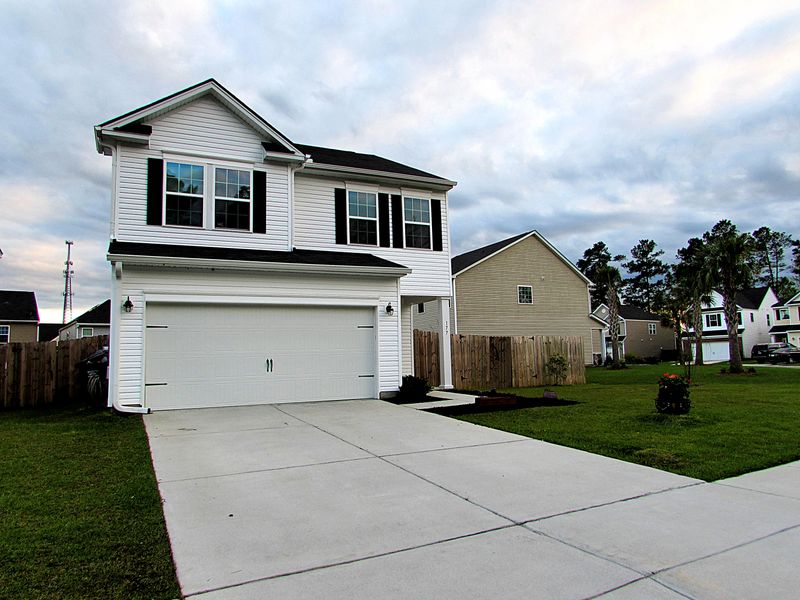 177 Longford Dr, Summerville, SC 29483