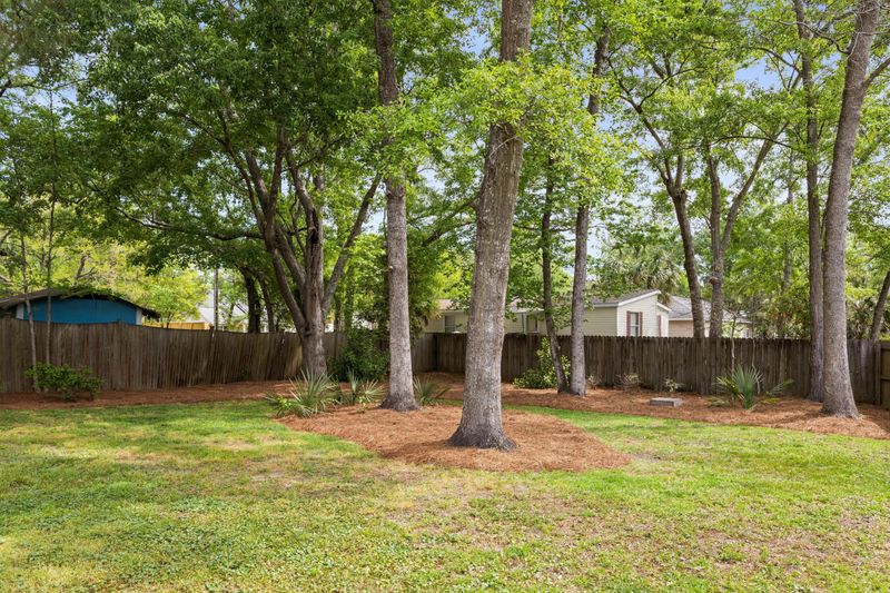 1757 Sailfish Dr, Johns Island, SC 29455