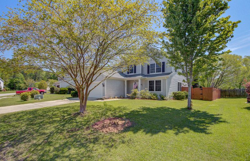 107 Graduate Ln, Ladson, SC 29456
