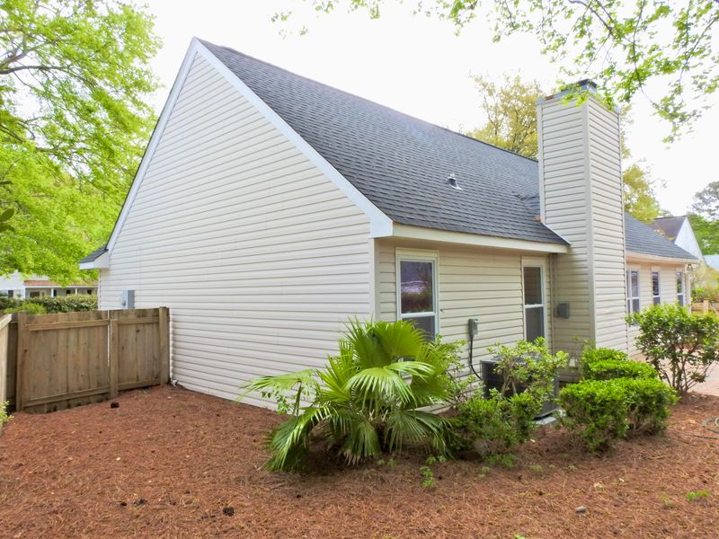 1283 Worthy Ct, Mount Pleasant, SC 29466