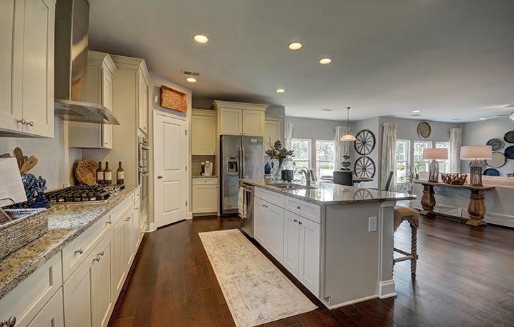 240 Granton Edge Ln, Summerville, SC 29486