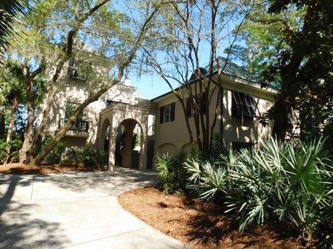 303 Ocean Oaks Ct, Kiawah Island, SC 29455