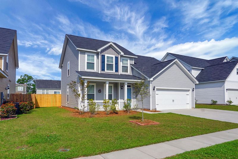 217 Wathen Dr, Goose Creek, SC 29445
