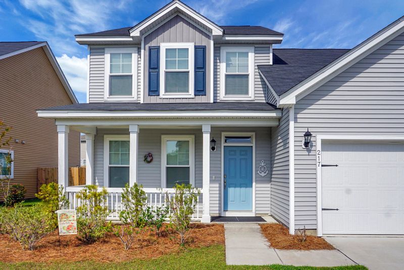 217 Wathen Dr, Goose Creek, SC 29445