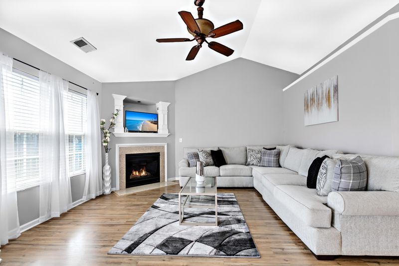 1002 Whitlow Blvd, Summerville, SC 29483