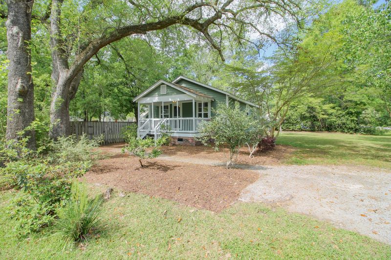 508 W 3rd North St, Summerville, SC 29483