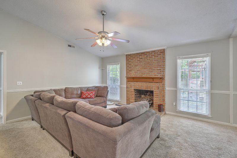 103 New Spring Ct, Summerville, SC 29485