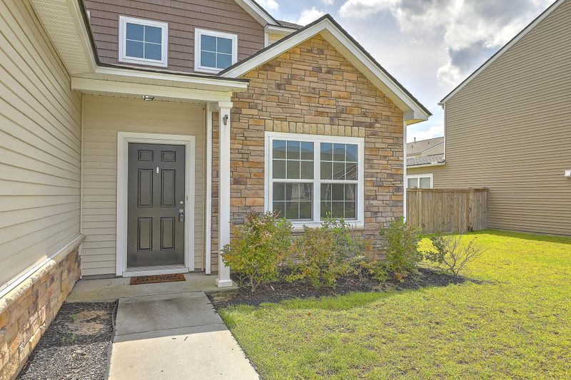 331 Fox Ridge Ln, Moncks Corner, SC 29461