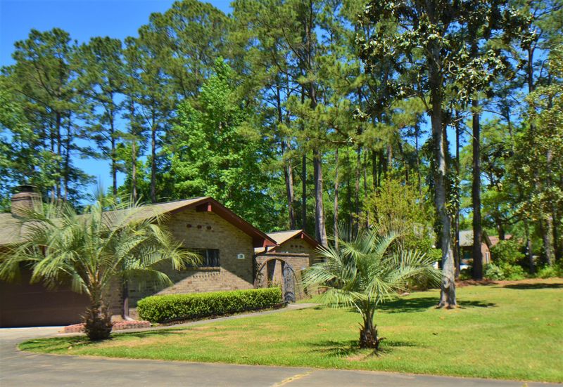 120 King Charles Cir, Summerville, SC 29485