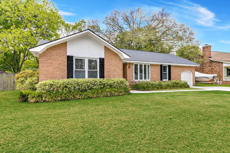 849 Piccadilly Cir, Charleston, SC 29412