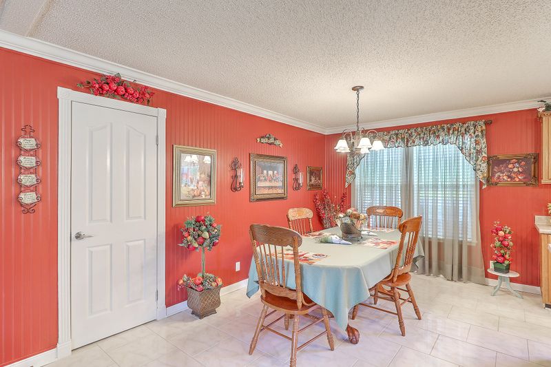 525 Mulberry Rd, Saint George, SC 29477