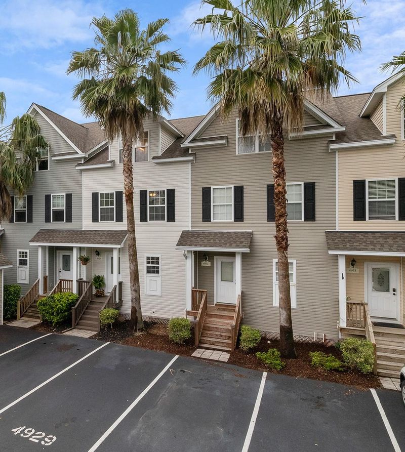 4929 Lake Palmetto Ln, North Charleston, SC 29418