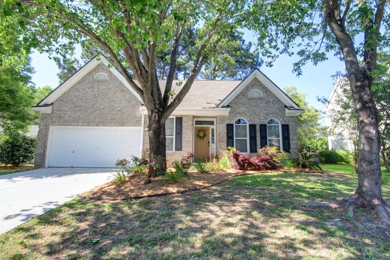 317 Jardinere Walk, Mount Pleasant, SC 29464