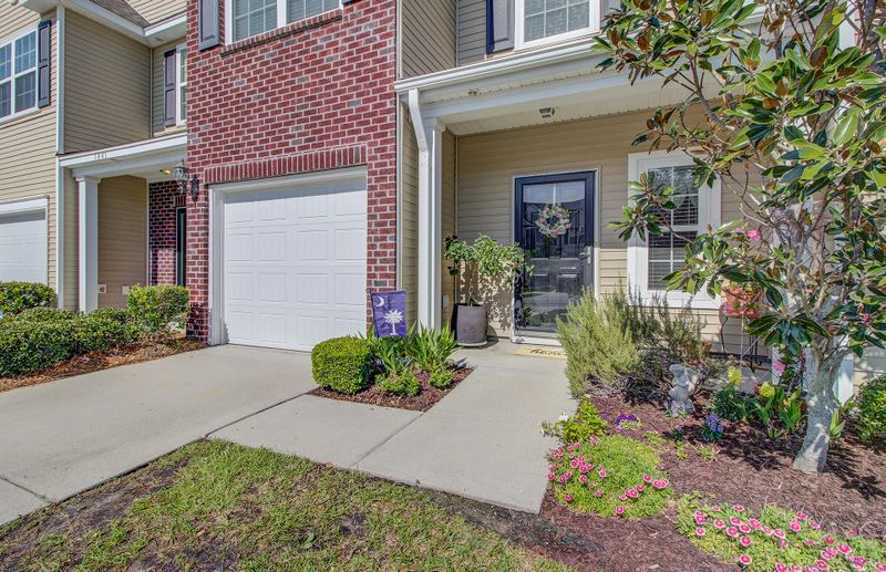 1839 Heldsberg Dr, Charleston, SC 29414