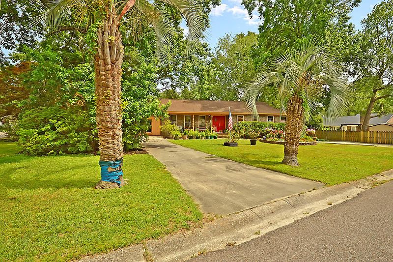 200 Iris St, Ladson, SC 29456