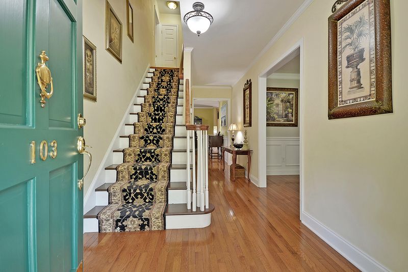 103 Windsor Ct, Summerville, SC 29485