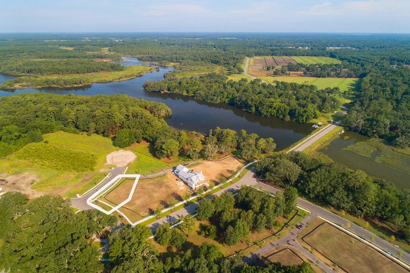 8007 Jack Island Dr, Johns Island, SC 29455