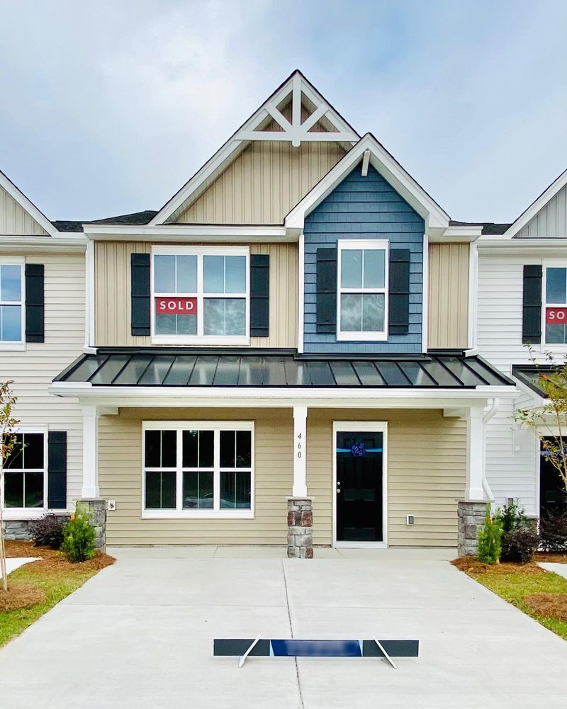 460 Viceroy Ln, Goose Creek, SC 29445