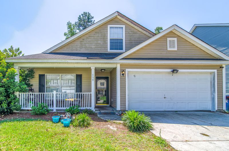139 Venice St, Summerville, SC 29483