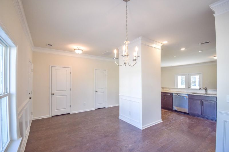 452 Viceroy Ln, Goose Creek, SC 29445