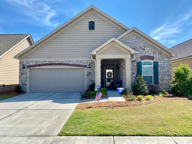 267 Village Stone Cir, Summerville, SC 29486