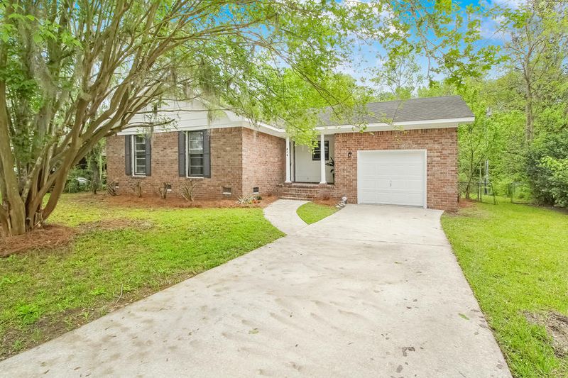614 Brailsford Blvd, Summerville, SC 29485