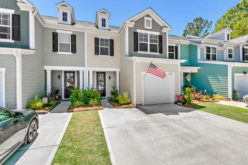 2562 Kingsfield St, Mount Pleasant, SC 29466