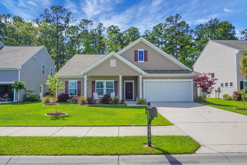 1944 Wild Indigo Way, Hanahan, SC 29410
