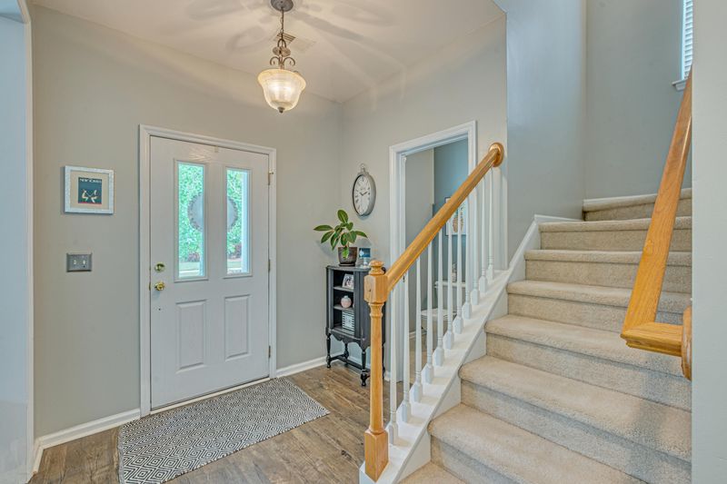 1724 Alan Brooke Dr, Mount Pleasant, SC 29466