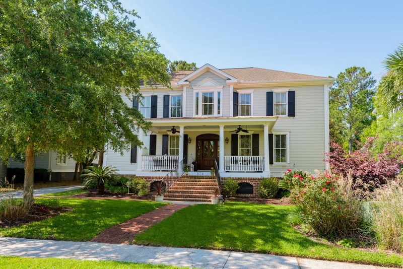 372 Evian Way, Mount Pleasant, SC 29464