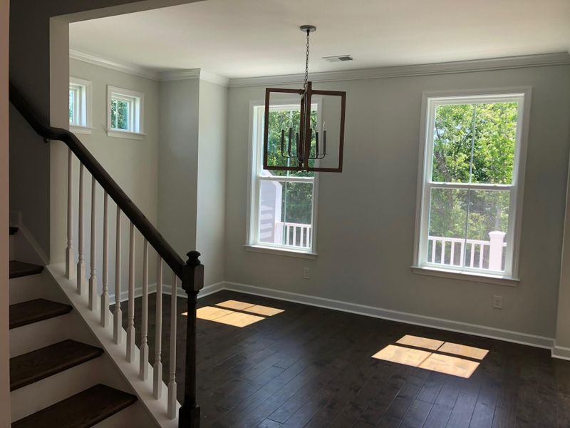 1554 Moss Spring Rd, Mount Pleasant, SC 29466