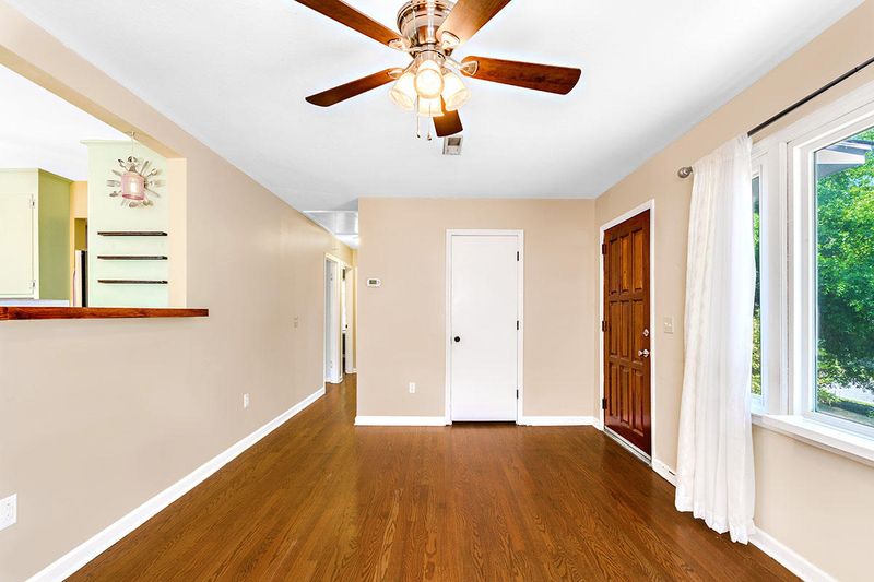 2662 Orchid Ave, North Charleston, SC 29405