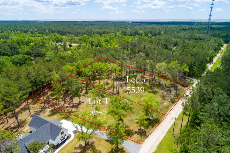 5539 Huckleberry Ln, Mcclellanville, SC 29458