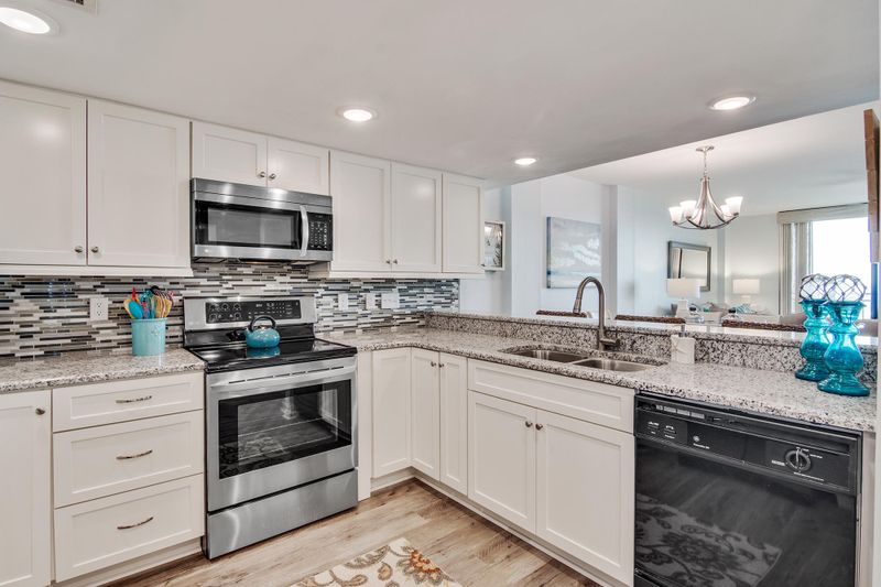 7600 Palmetto Dr #428 D, Isle Of Palms, SC 29451