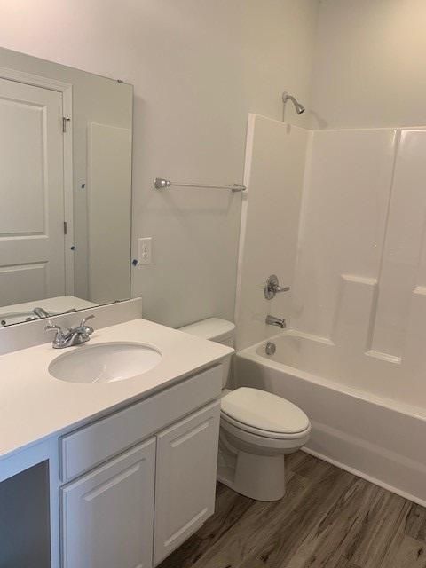 104 Oldenburg Dr, Summerville, SC 29486